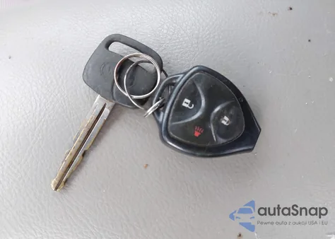 2006 Toyota Rav4 z USA, uszkodzony, nr VIN JTMZD33V665031351